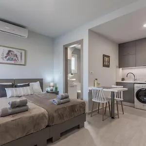 Eva's Apartment